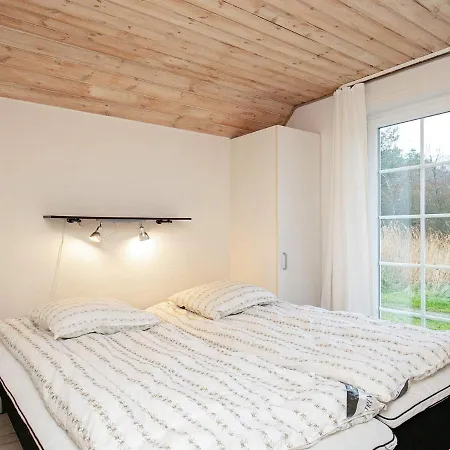 10 Person In Ulfborg Holiday home *